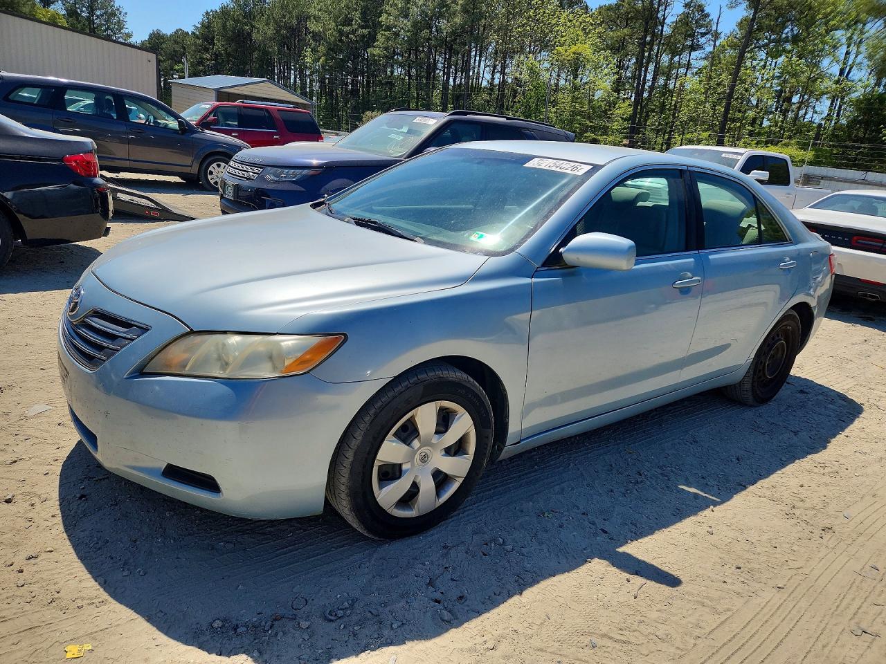 Salvage Toyota Camry Image