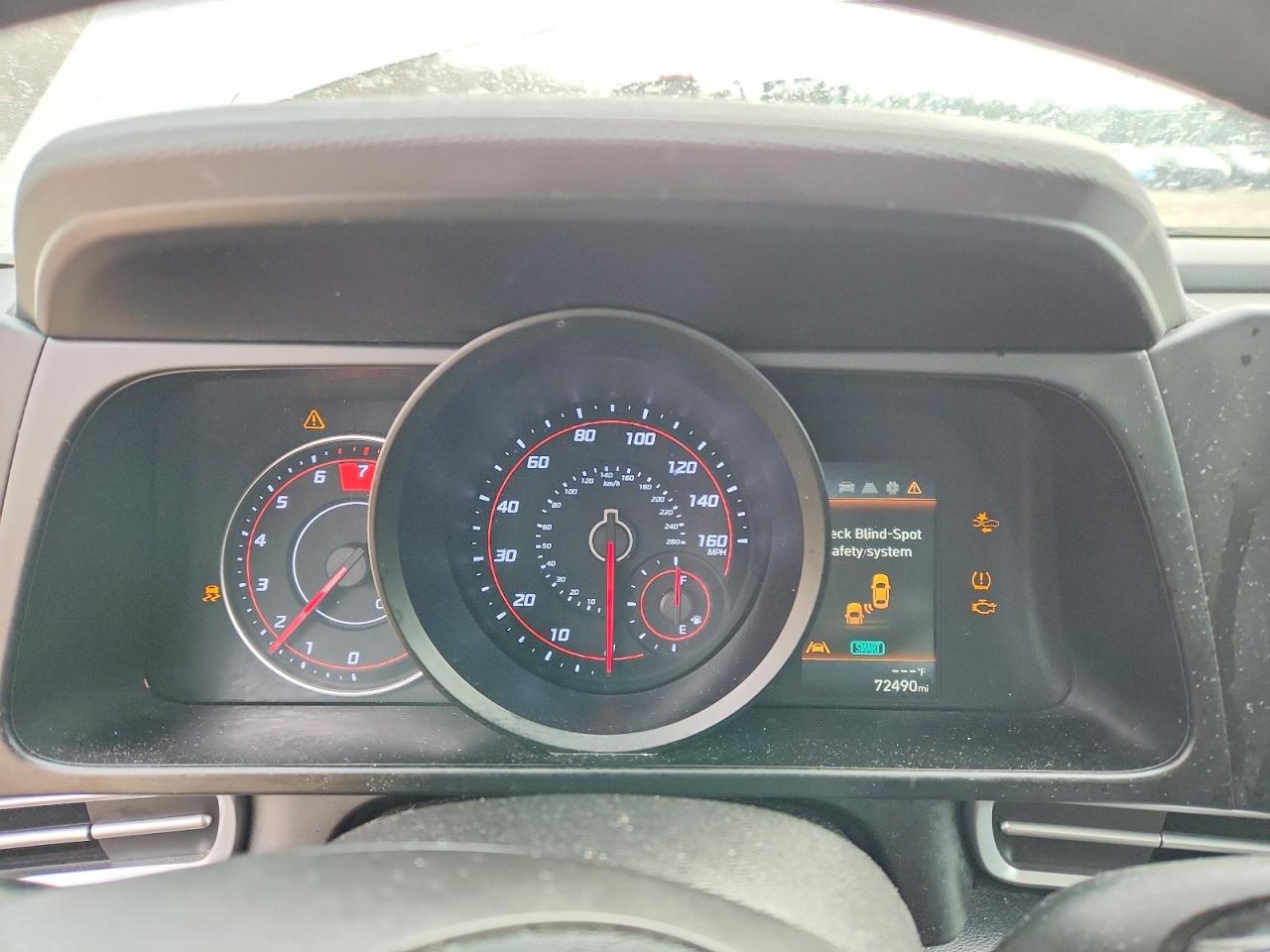 Hyundai ELANTRA Sel