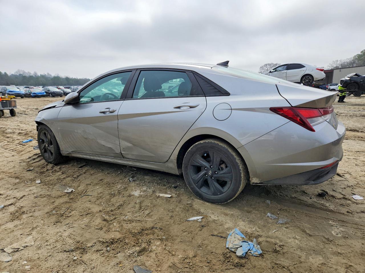Hyundai ELANTRA Sel