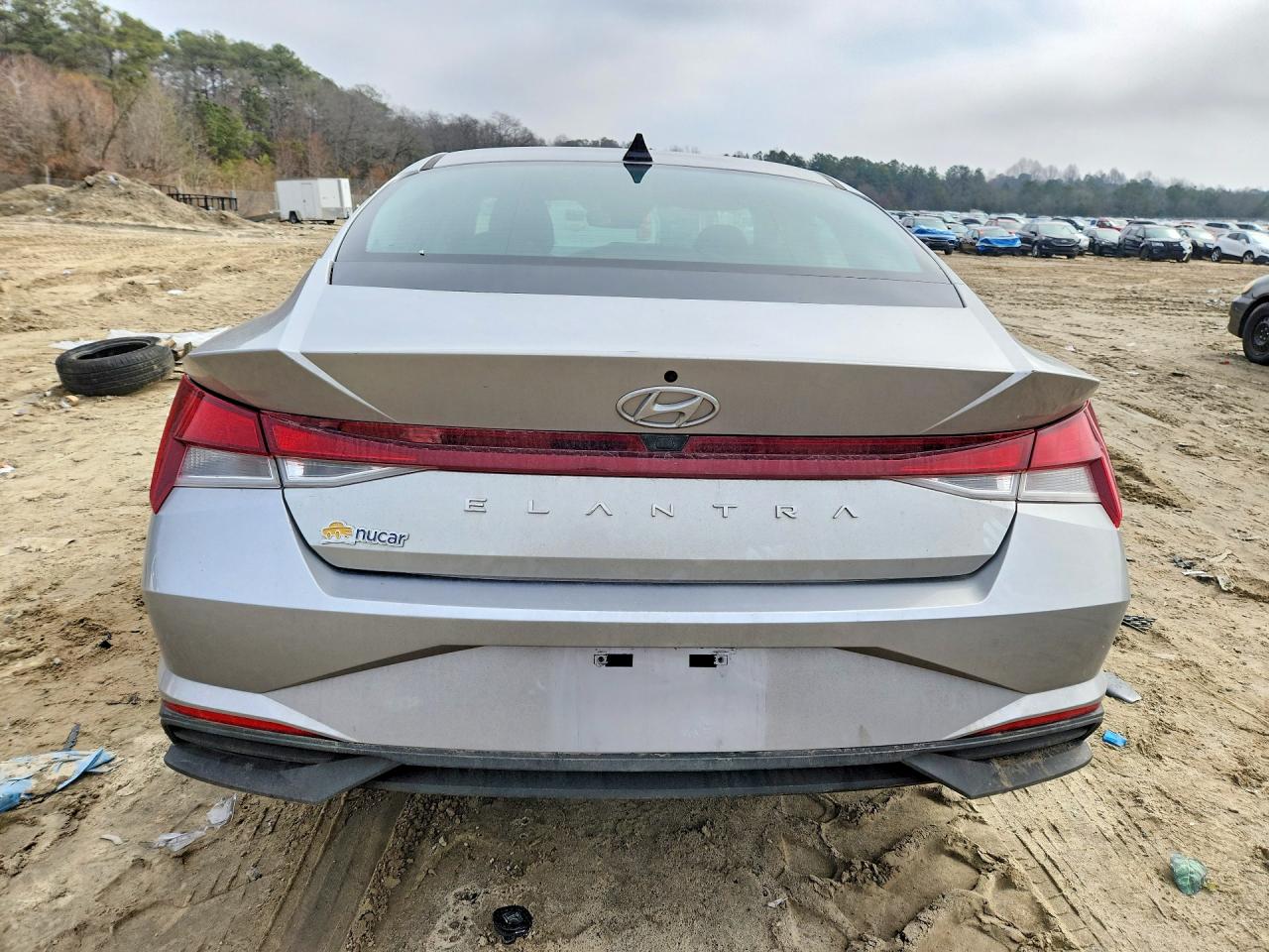 Hyundai ELANTRA Sel