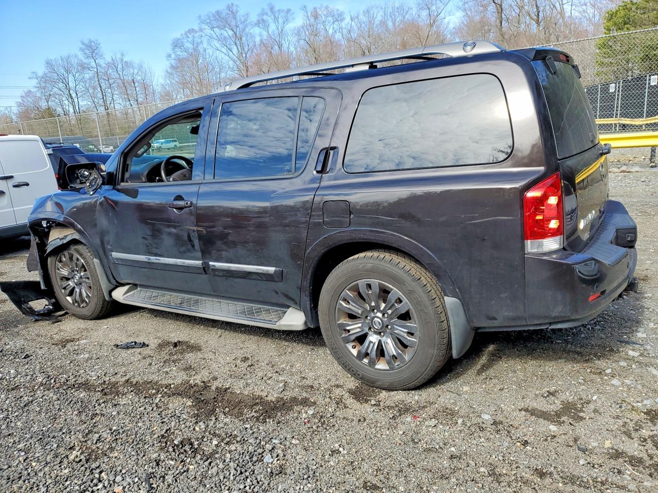 Nissan Armada Platinum