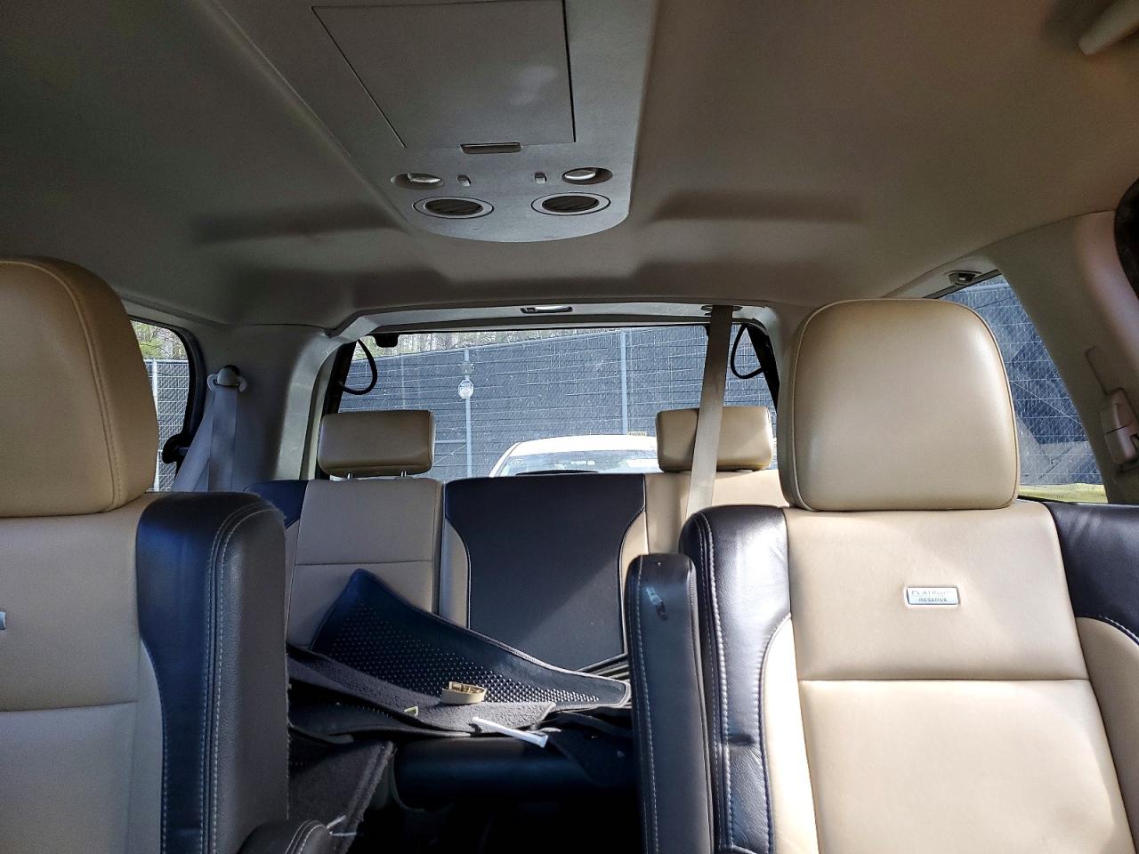 Nissan Armada Platinum