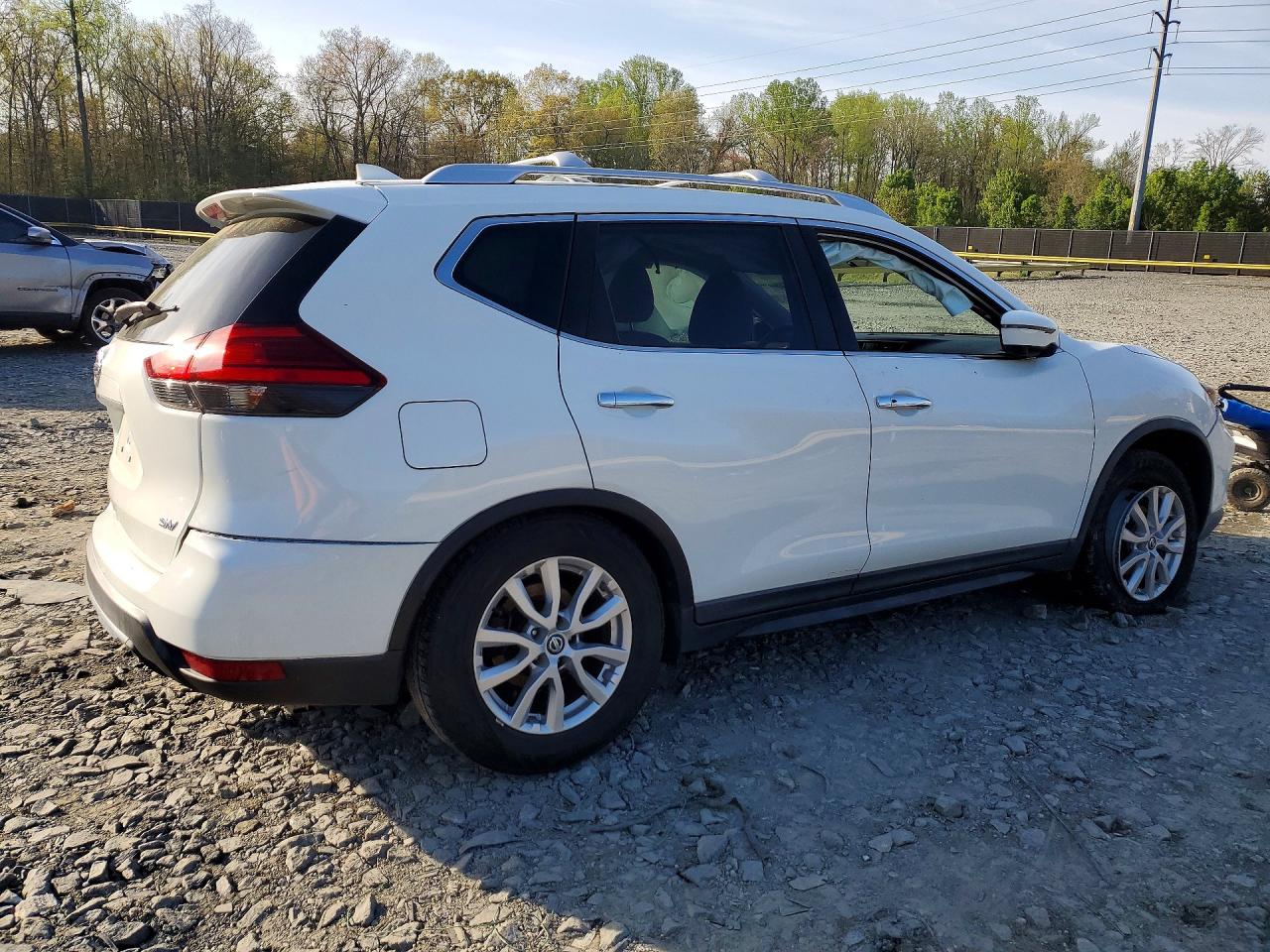 Nissan Rogue Sv