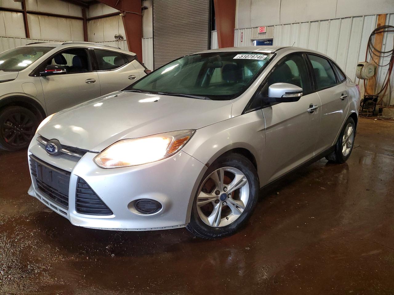 Salvage Ford Focus Image