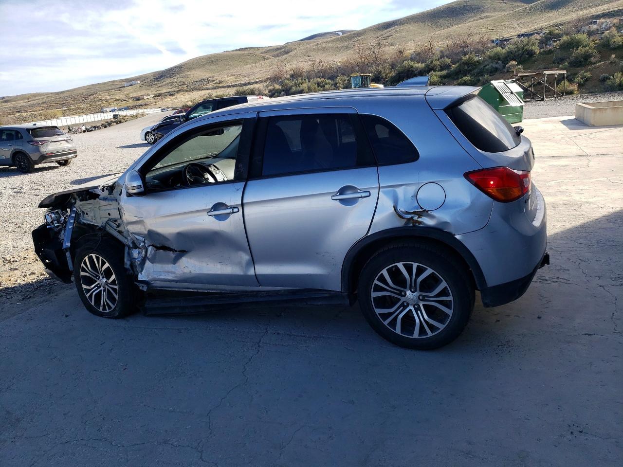 Mitsubishi Outlander Es