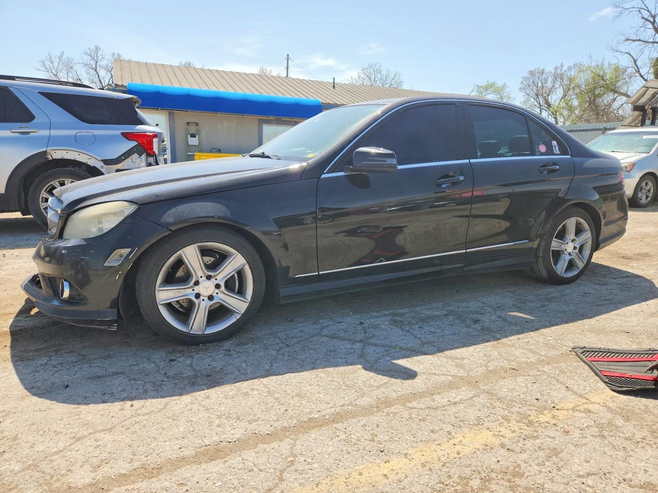 Salvage Mercedes-Benz C-Class Image