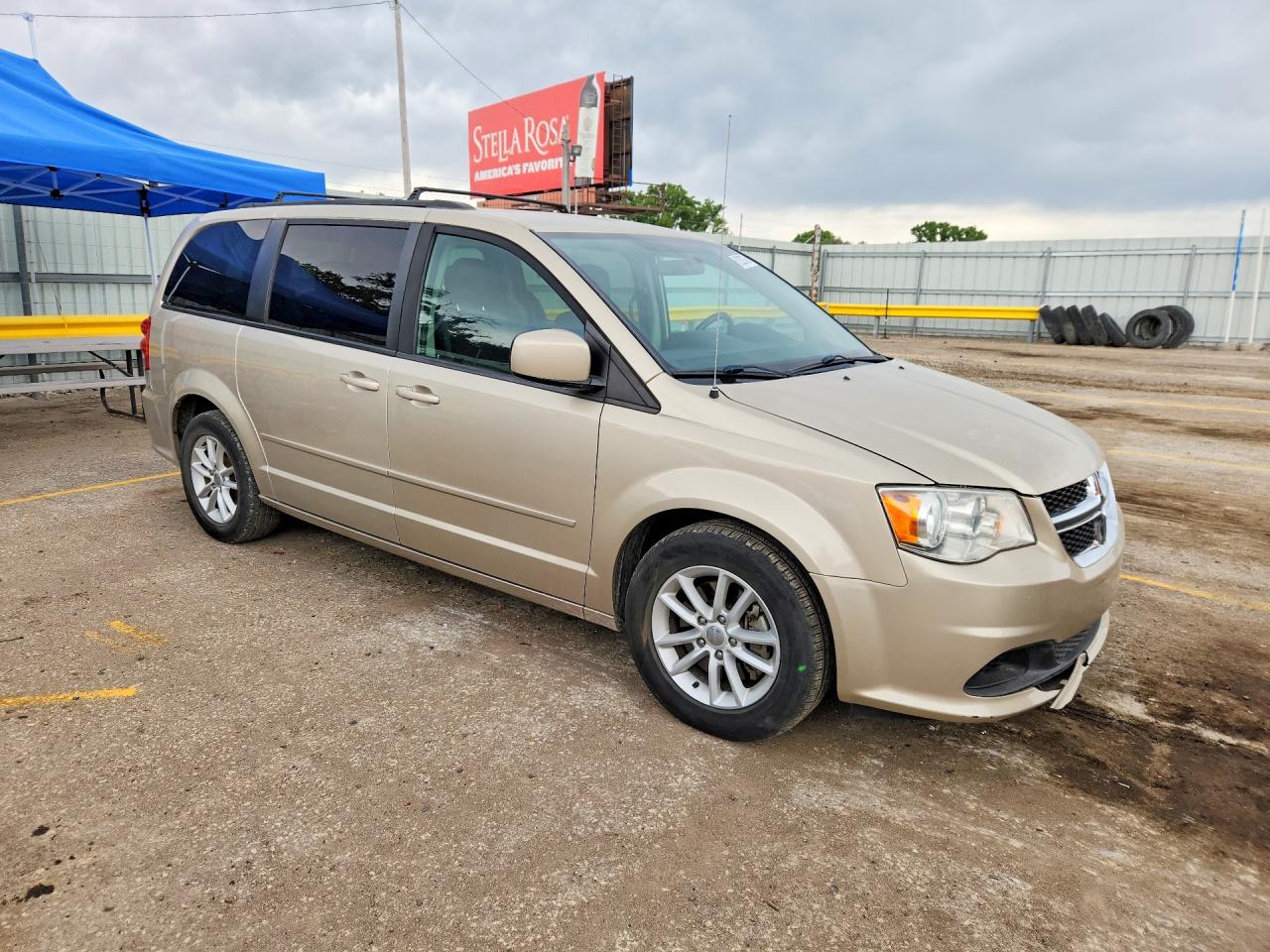 Dodge Caravan Sxt