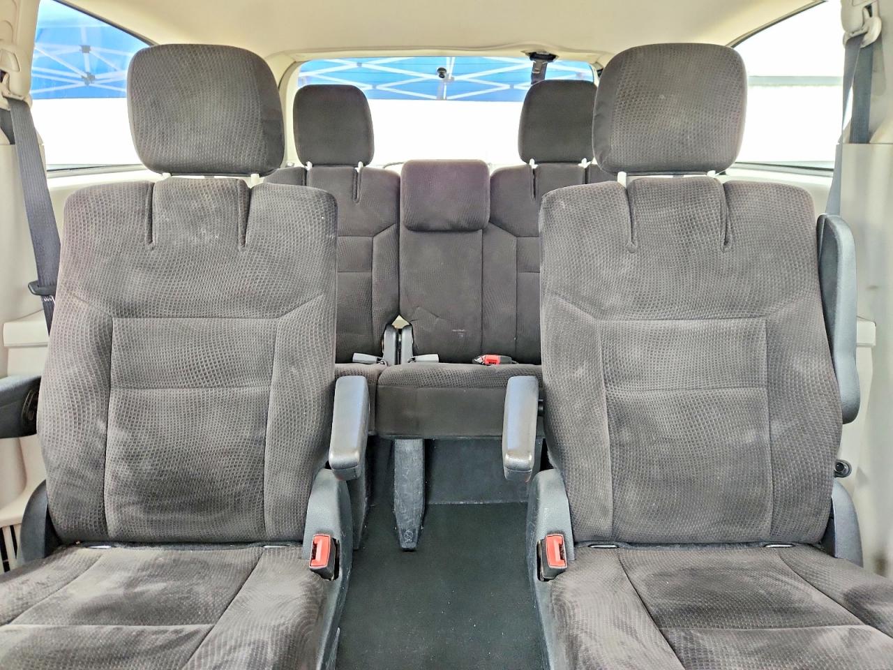 Dodge Caravan Sxt