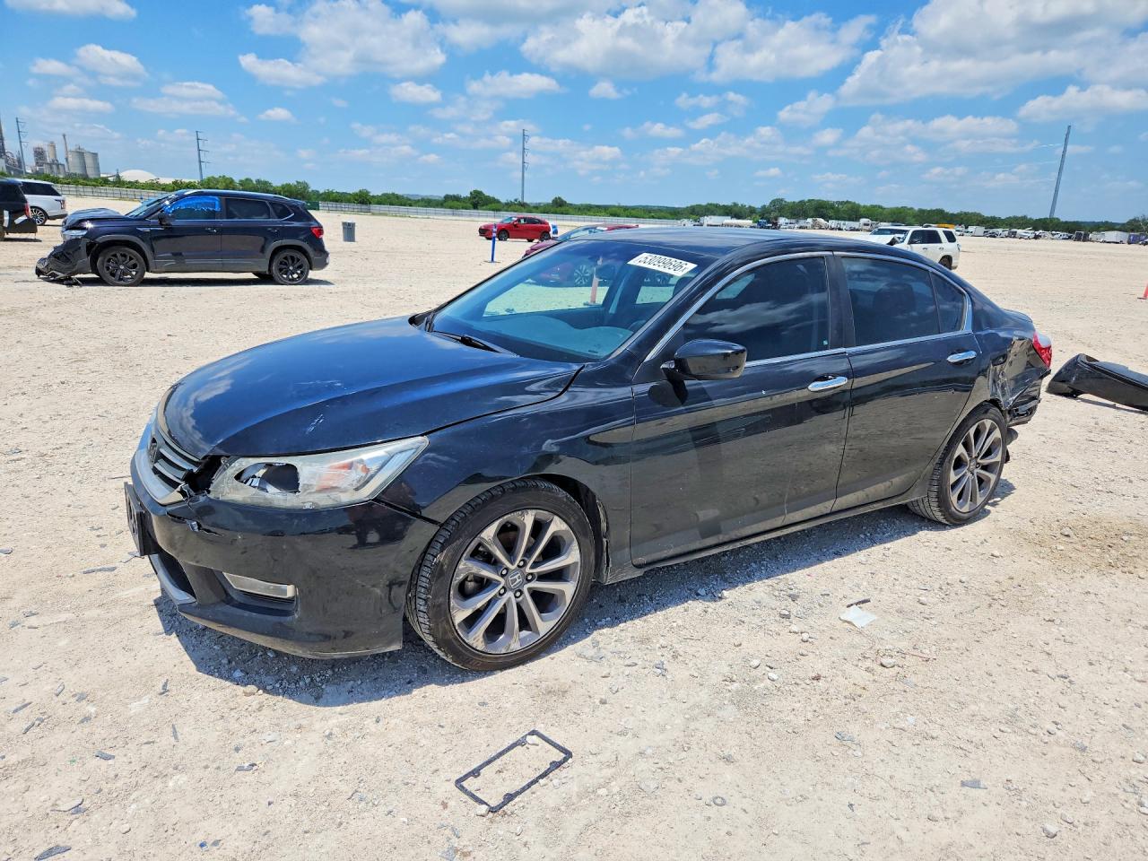 Salvage Honda Accord Image