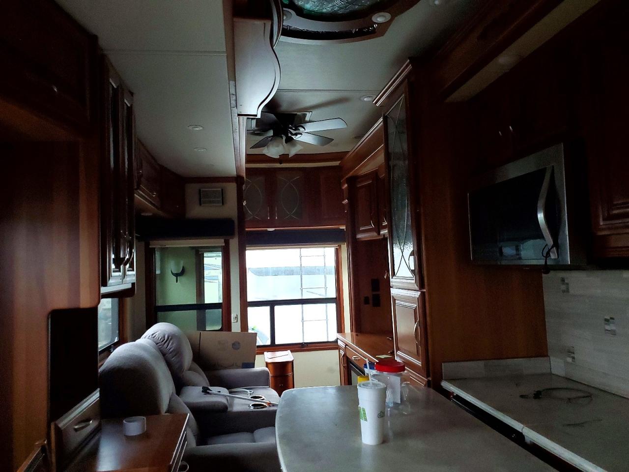 United Trailer Semi Trail