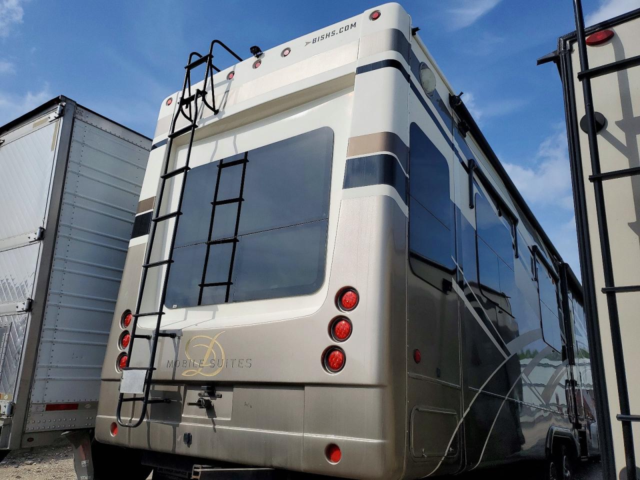 United Trailer Semi Trail