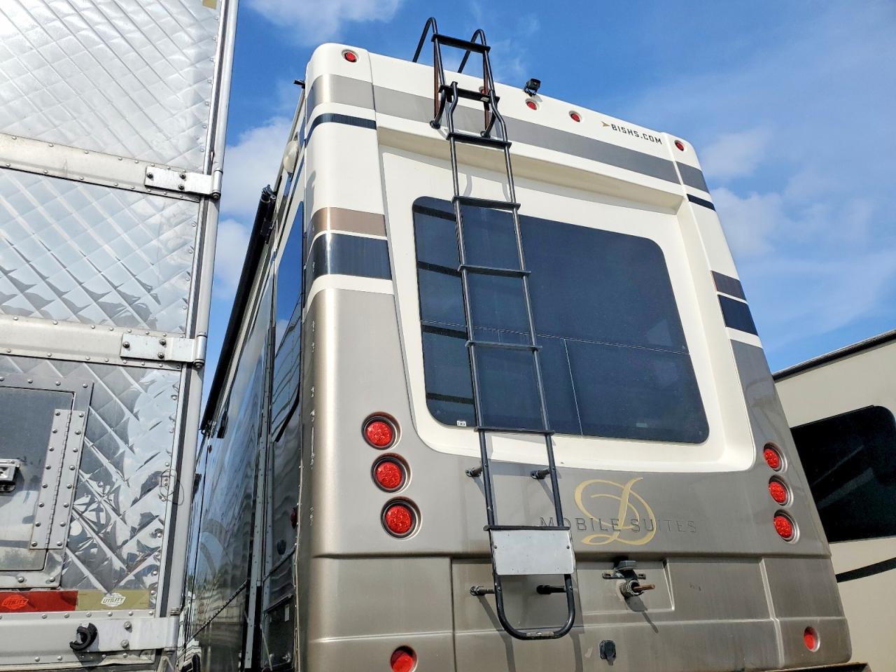 United Trailer Semi Trail