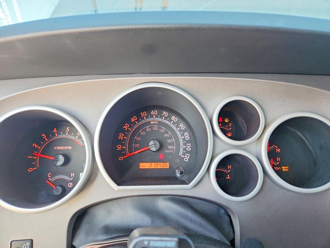 Toyota Tundra Crewmax Sr5