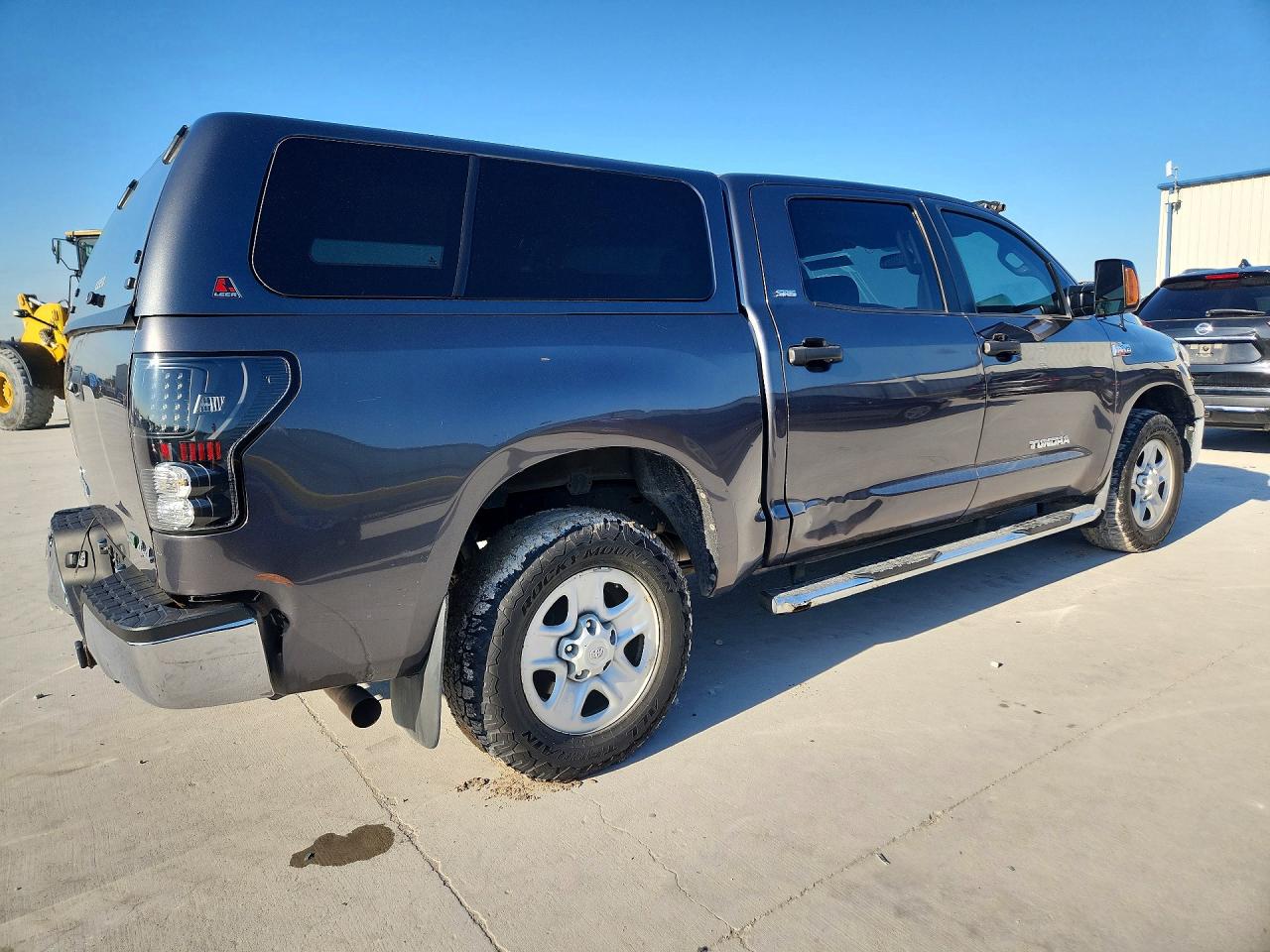 Toyota Tundra Crewmax Sr5