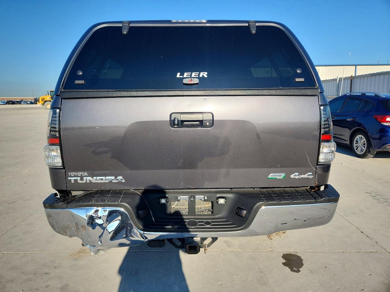 Toyota Tundra Crewmax Sr5