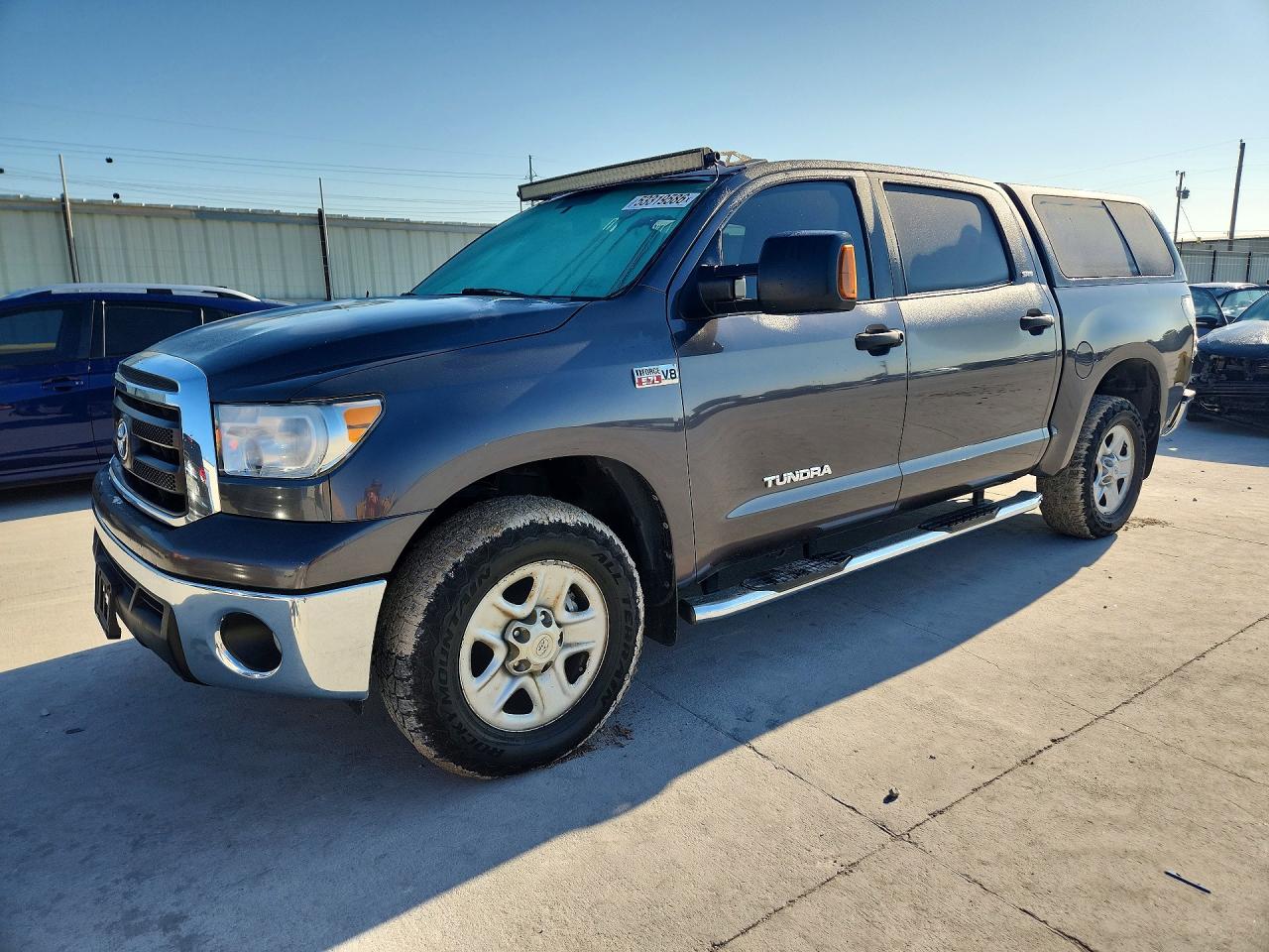 Salvage Toyota Tundra Image