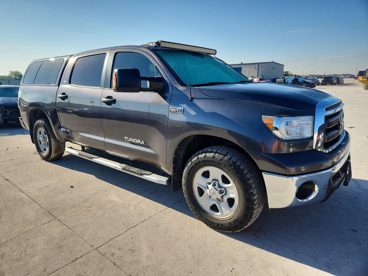Toyota Tundra Crewmax Sr5