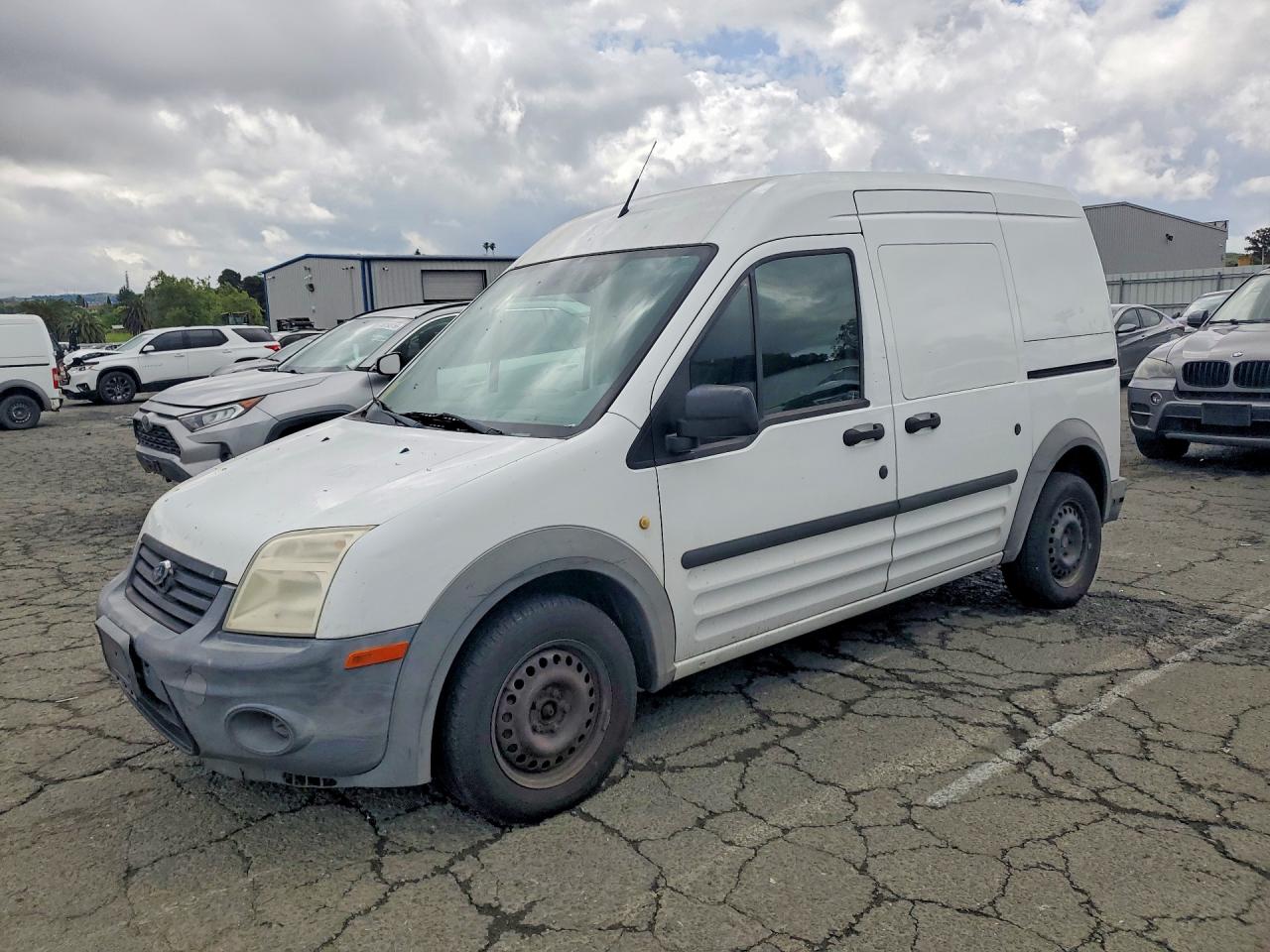Salvage Ford Transit Image