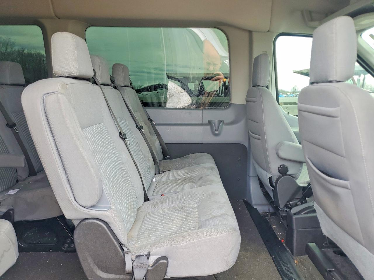 Ford Transit T-350