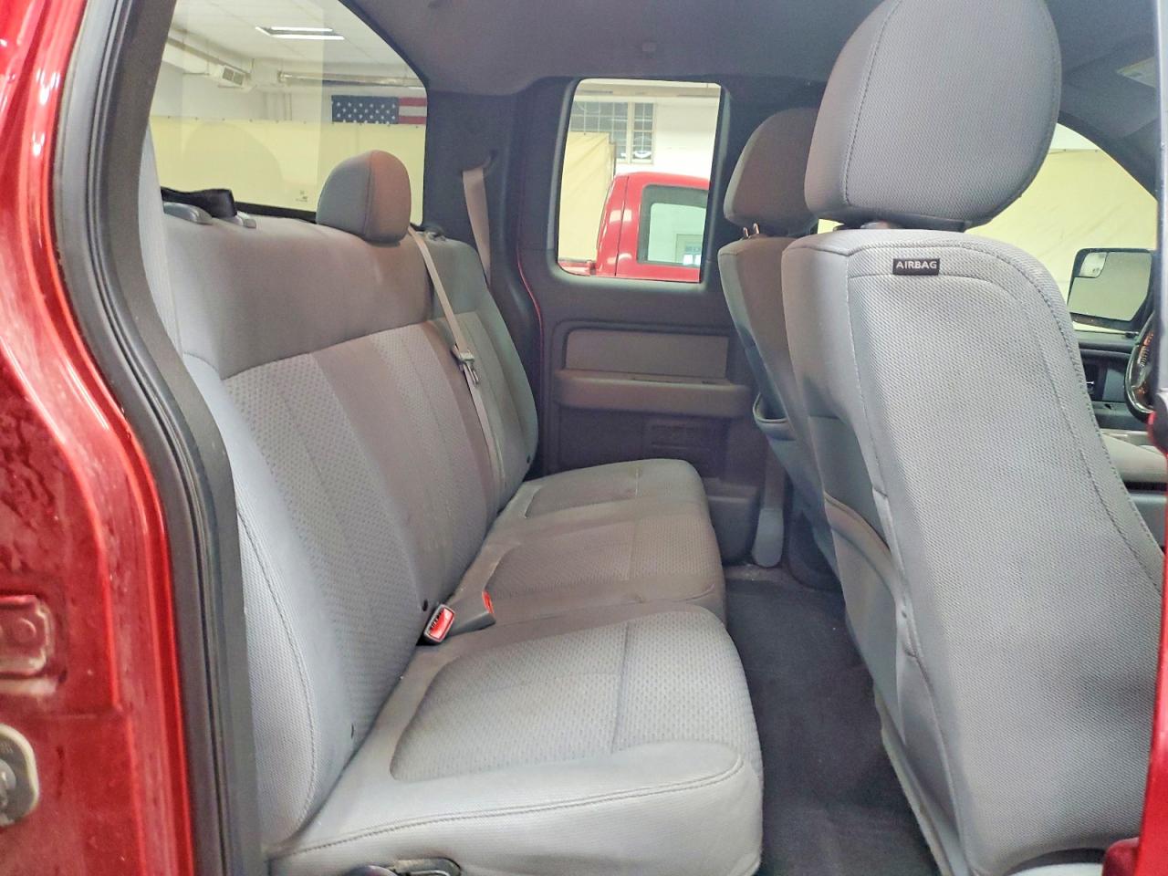 Ford F-150 Super Cab