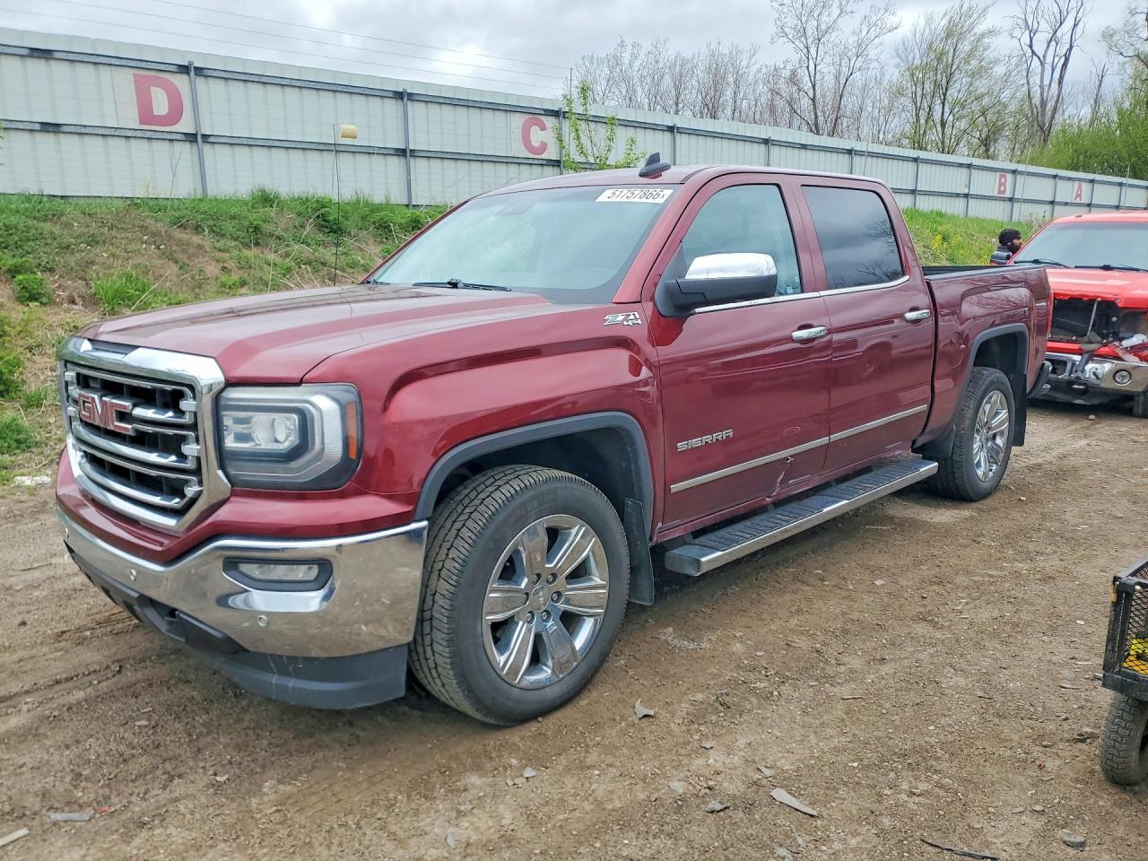 Salvage GMC Sierra Image
