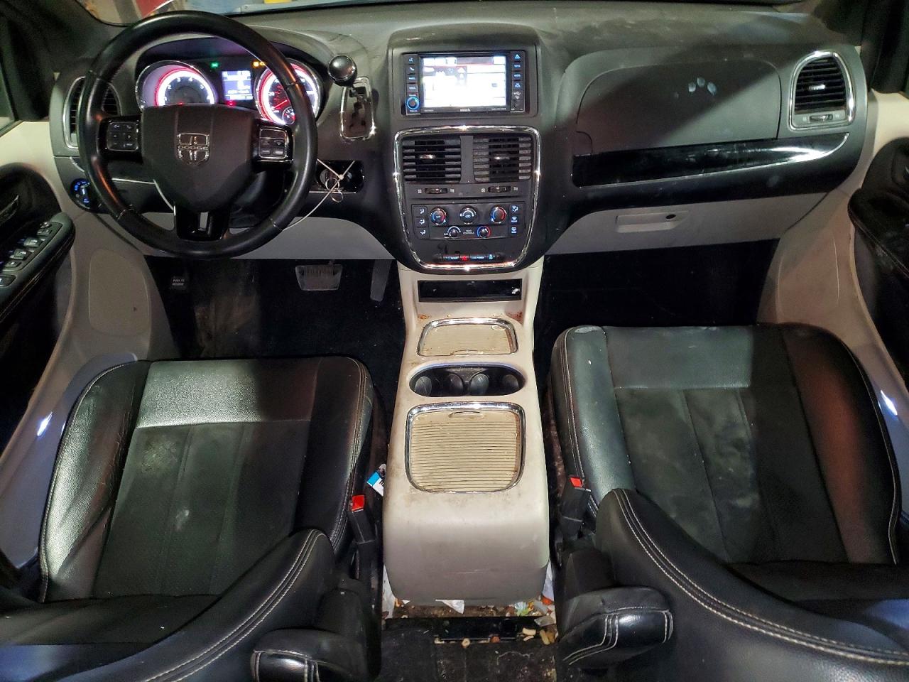 Dodge Caravan Sxt