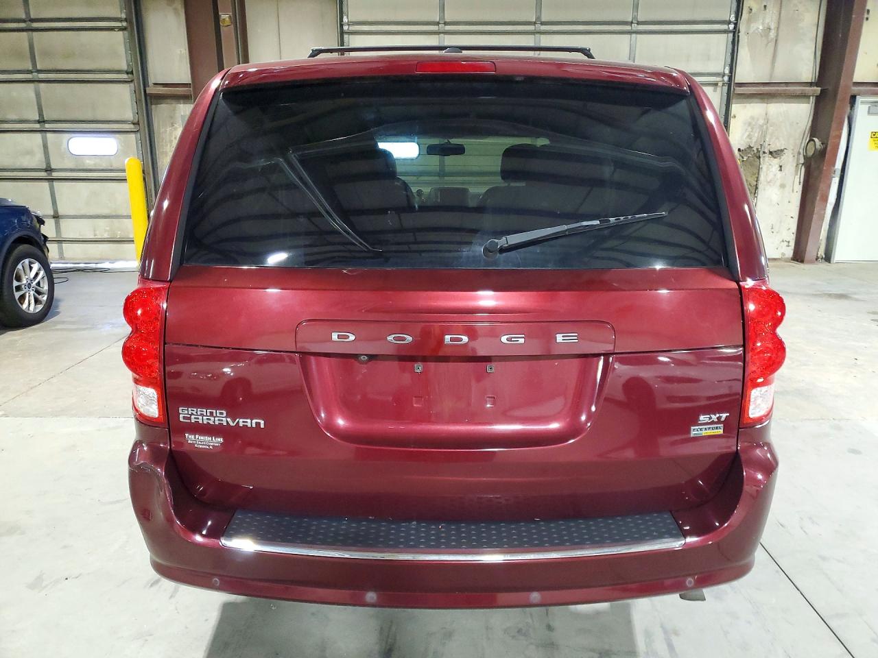 Dodge Caravan Sxt