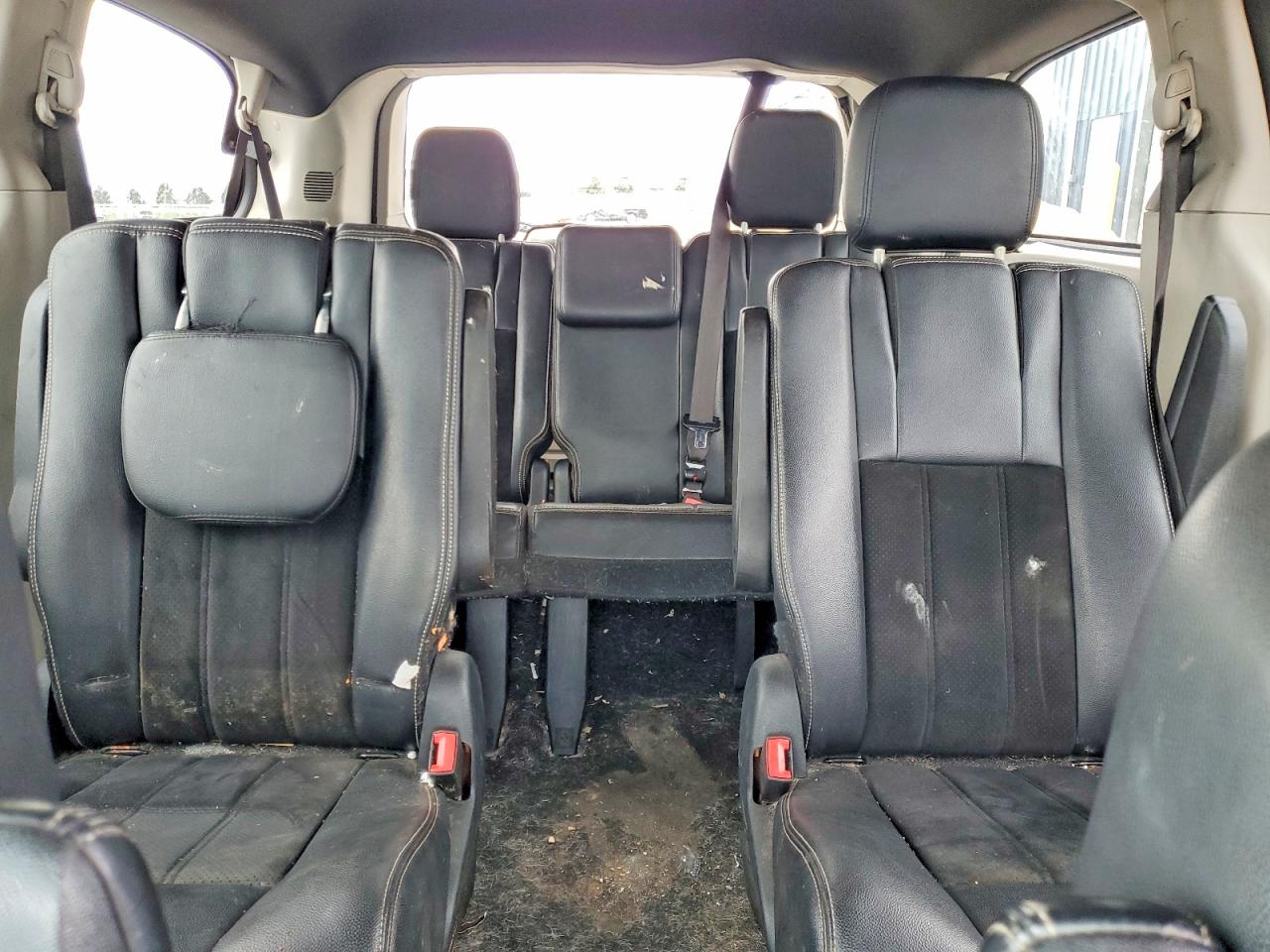 Dodge Caravan Sxt