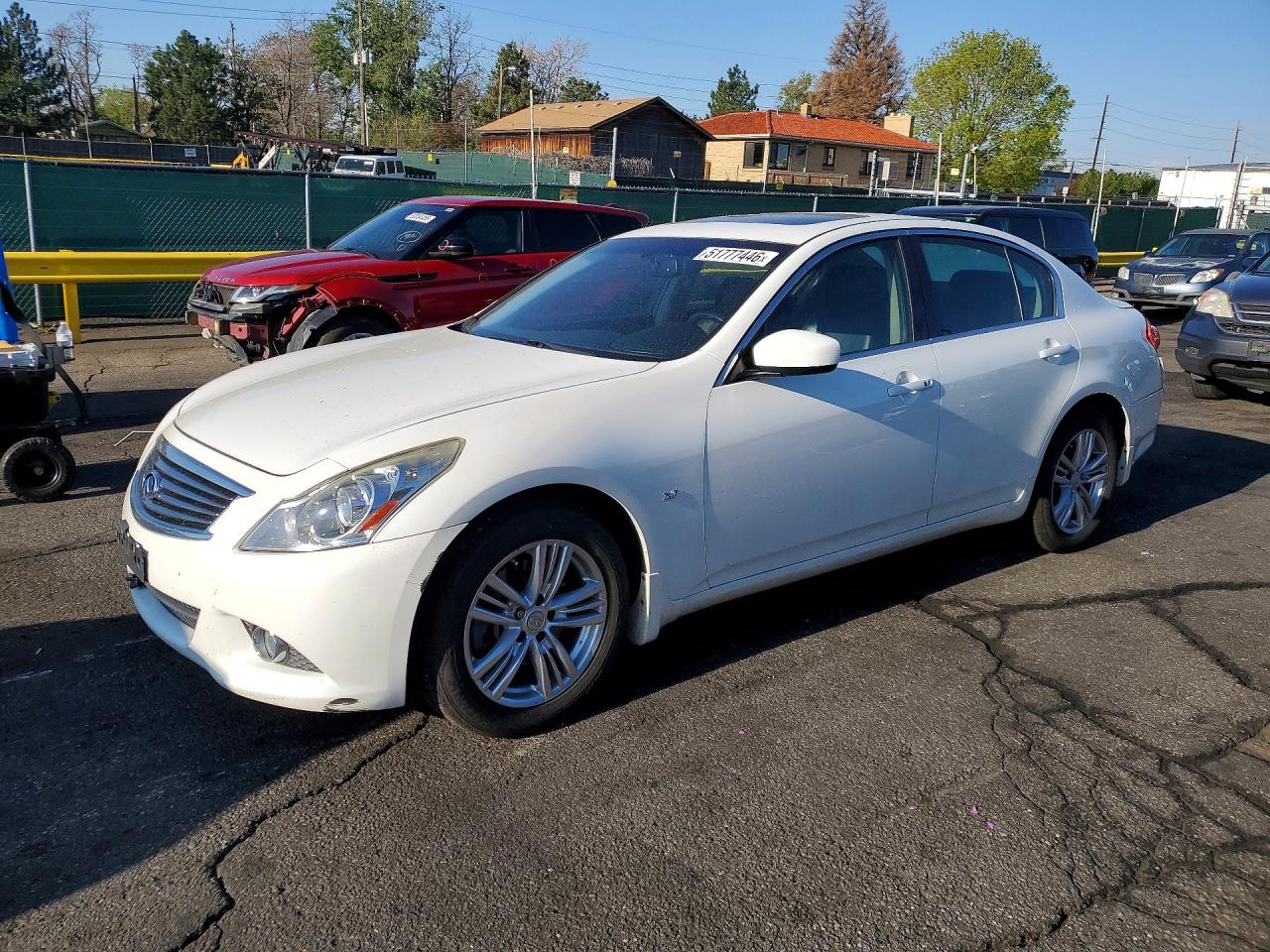 Salvage INFINITI Q40 Base Image