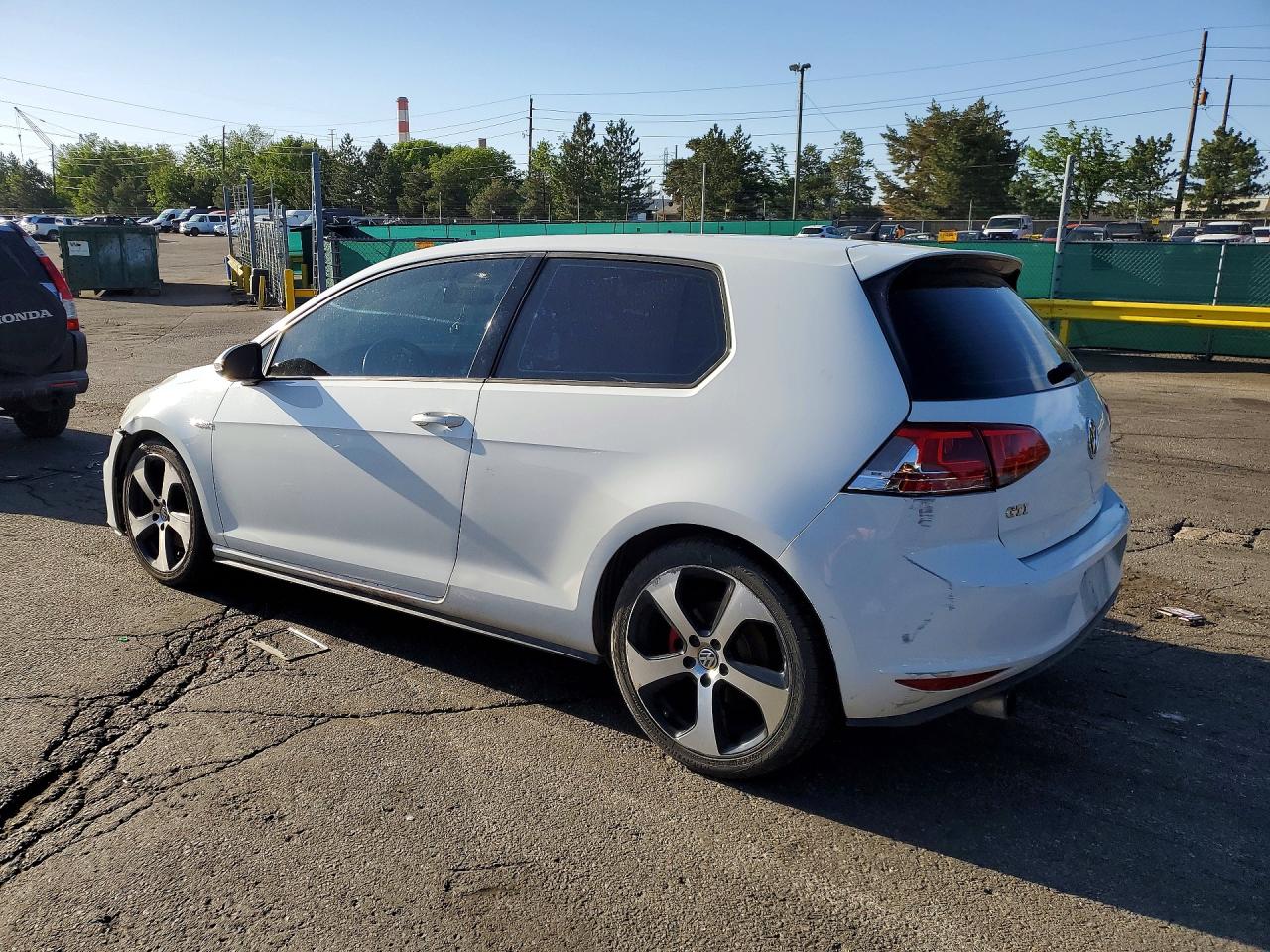 Volkswagen GTI S