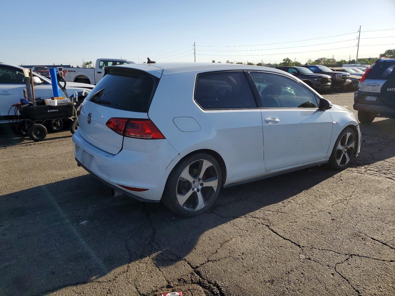 Volkswagen GTI S