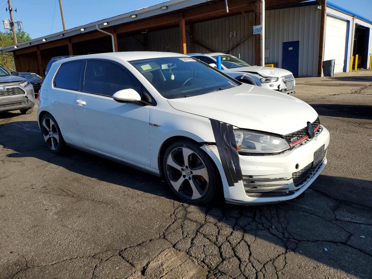 Volkswagen GTI S