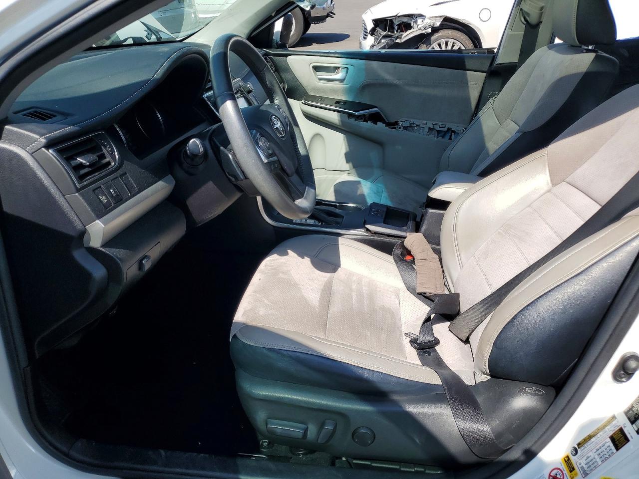 Toyota Camry Xse