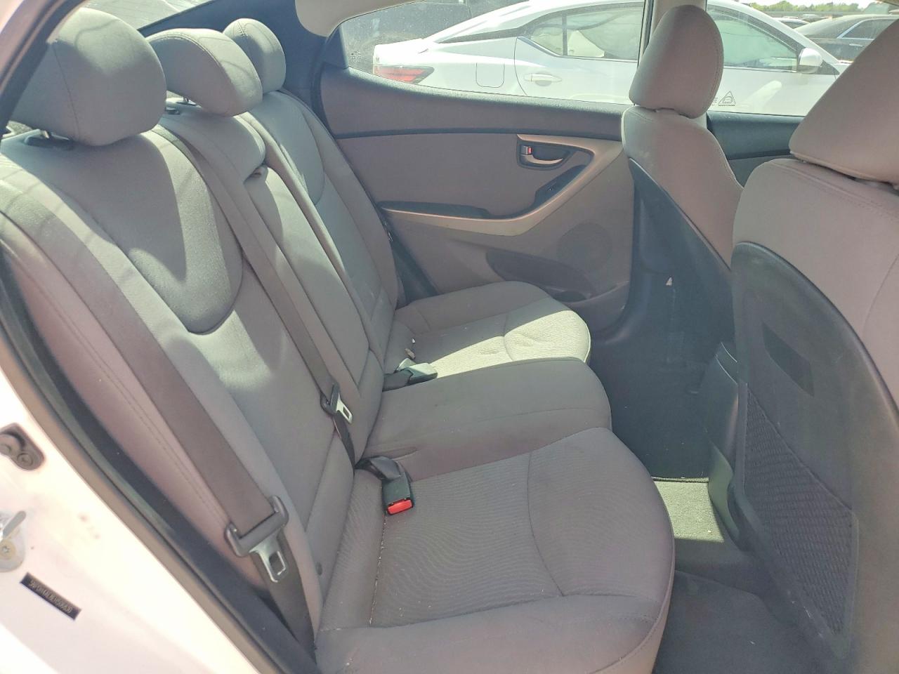 Hyundai ELANTRA Se
