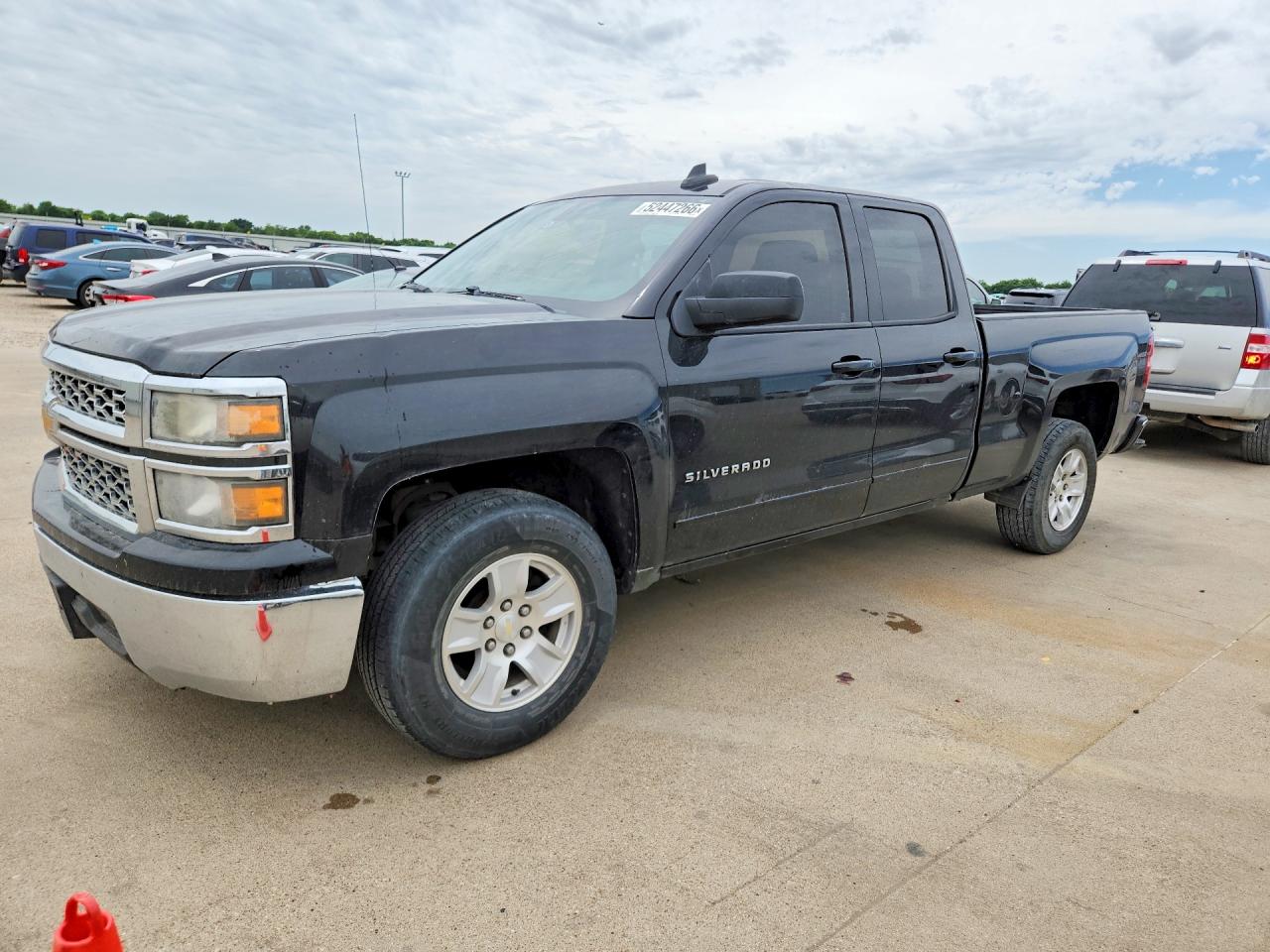 Salvage Chevrolet Silverado Image