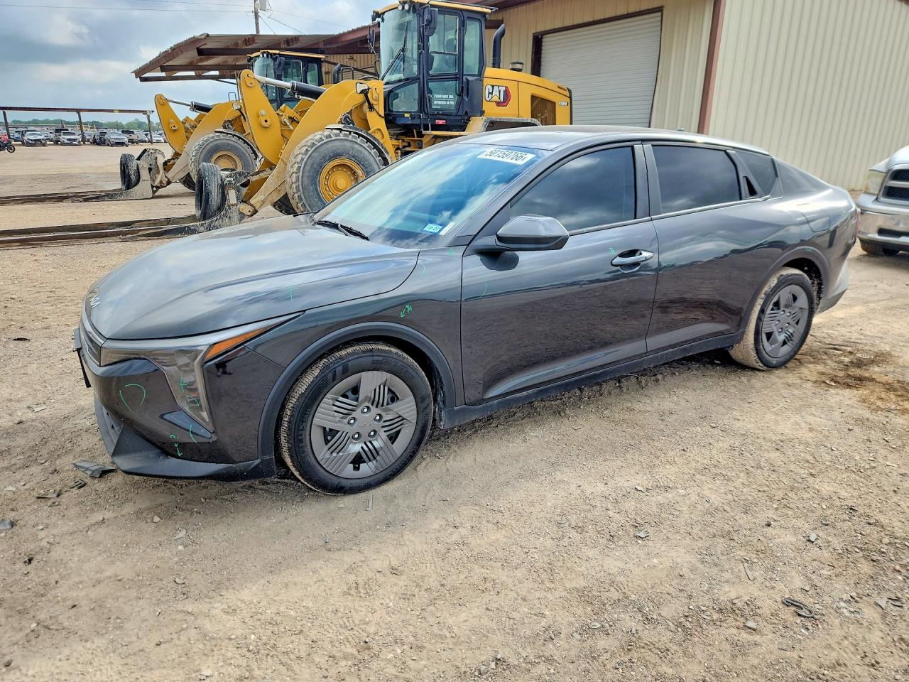 Salvage Kia K4 Lx Image