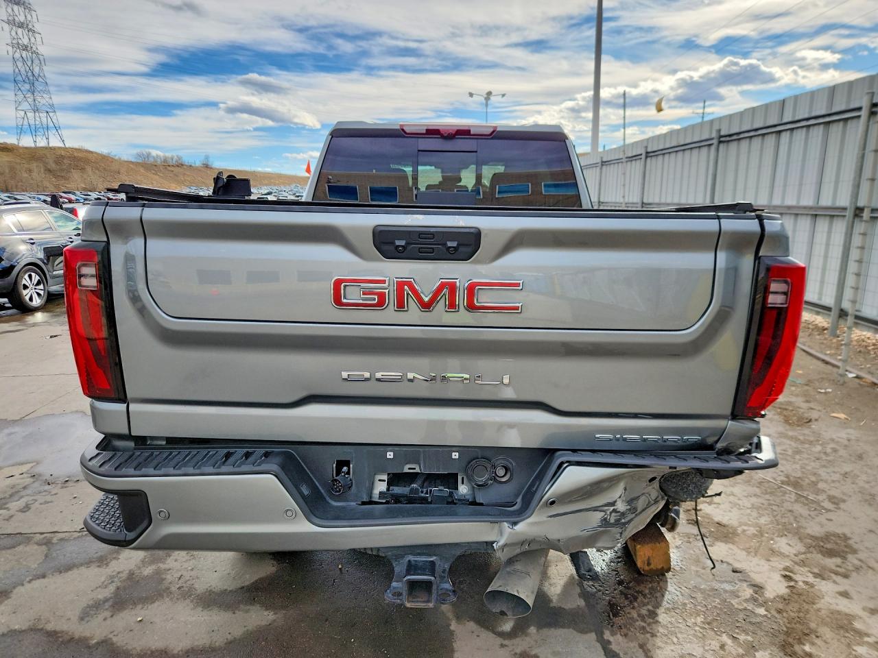 GMC Sierra K2500 Denali
