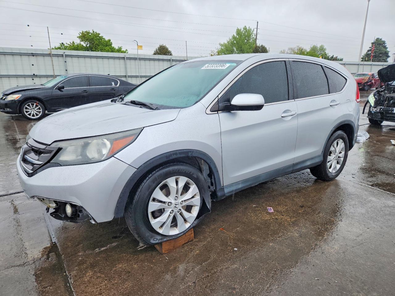 Salvage Honda Crv Image