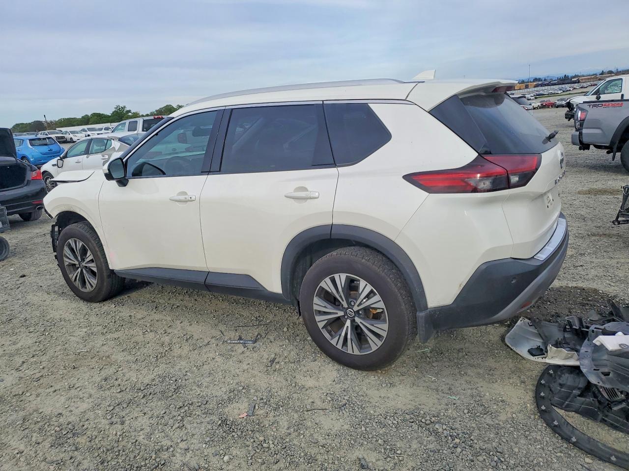 Nissan Rogue Sv