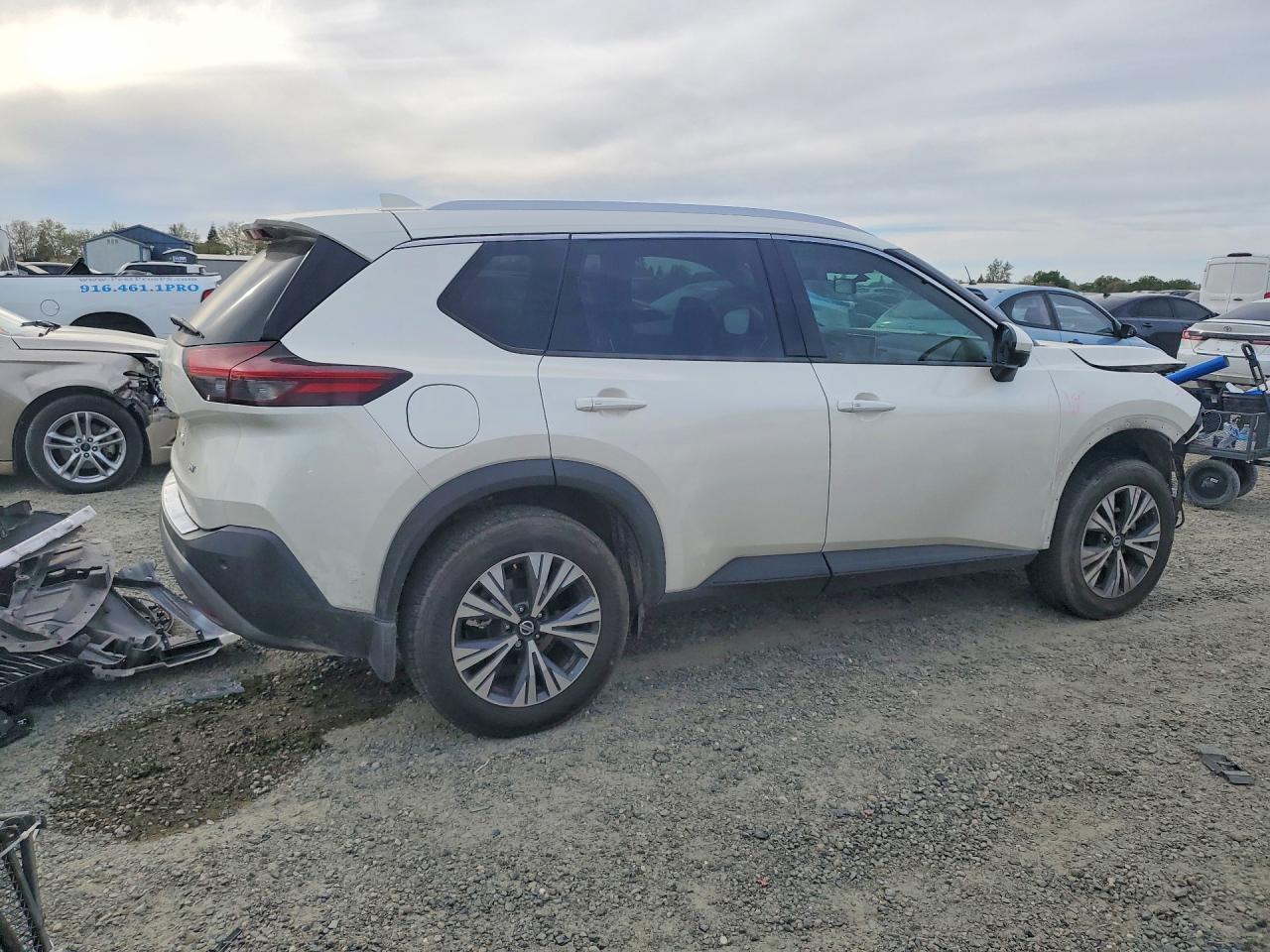 Nissan Rogue Sv