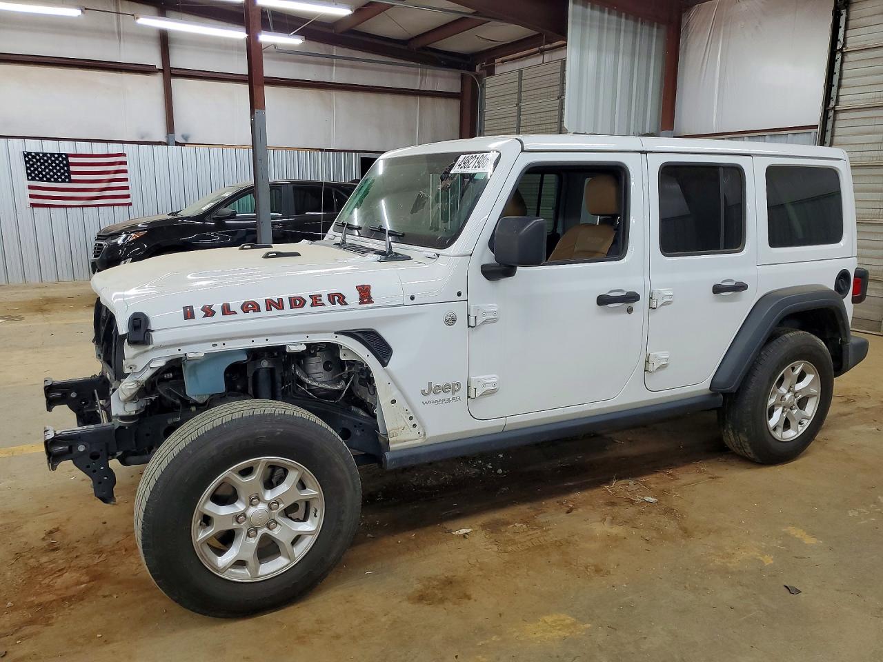 Salvage Jeep Wrangler Image