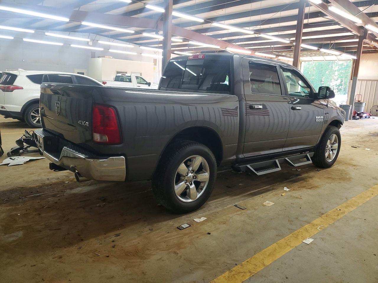 Ram 1500 Slt