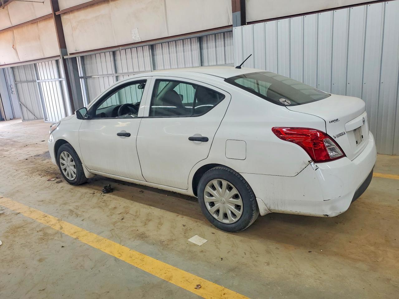 Nissan Versa 1.6 S