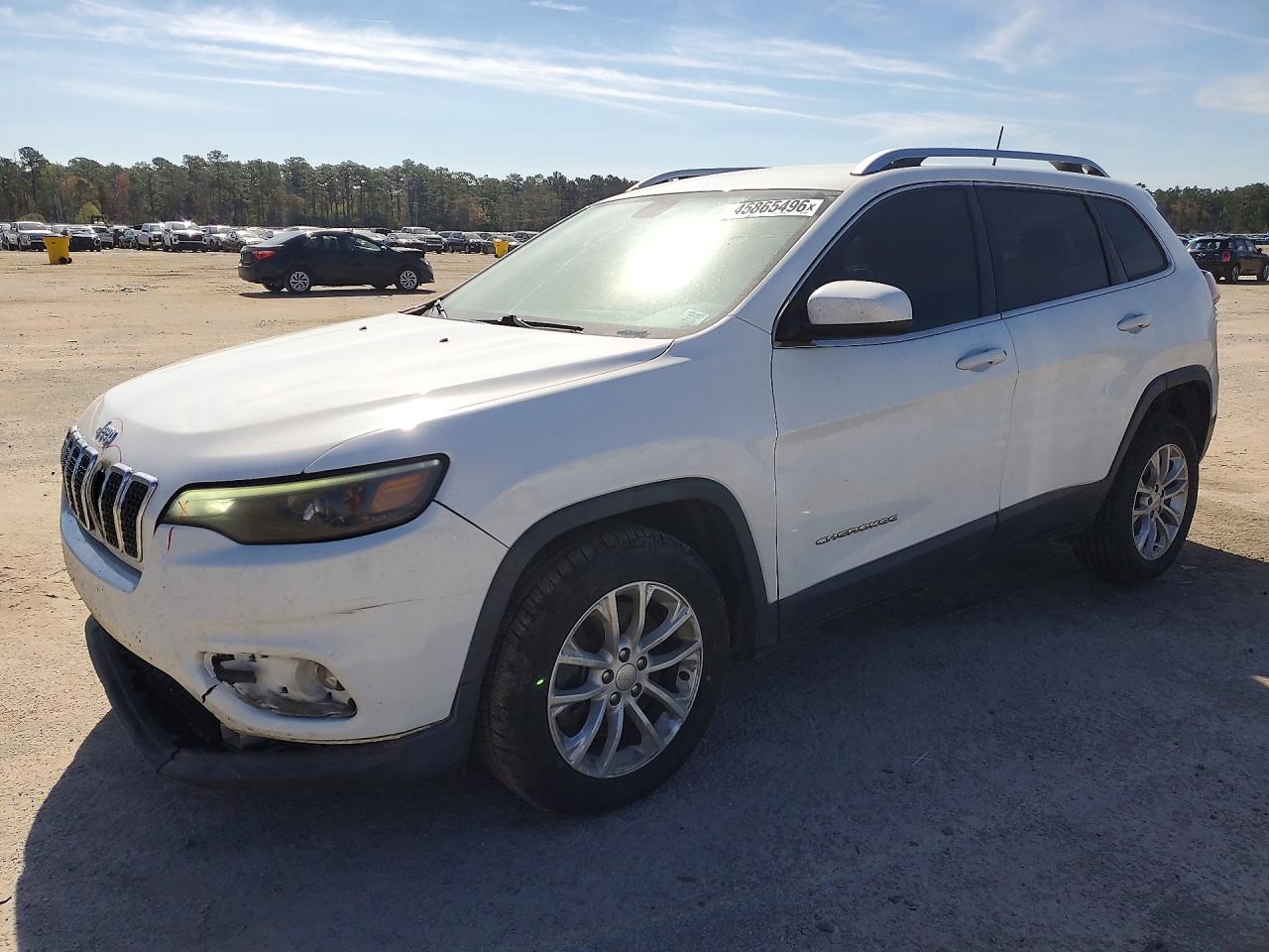 Salvage Jeep Grand Cherokee Image