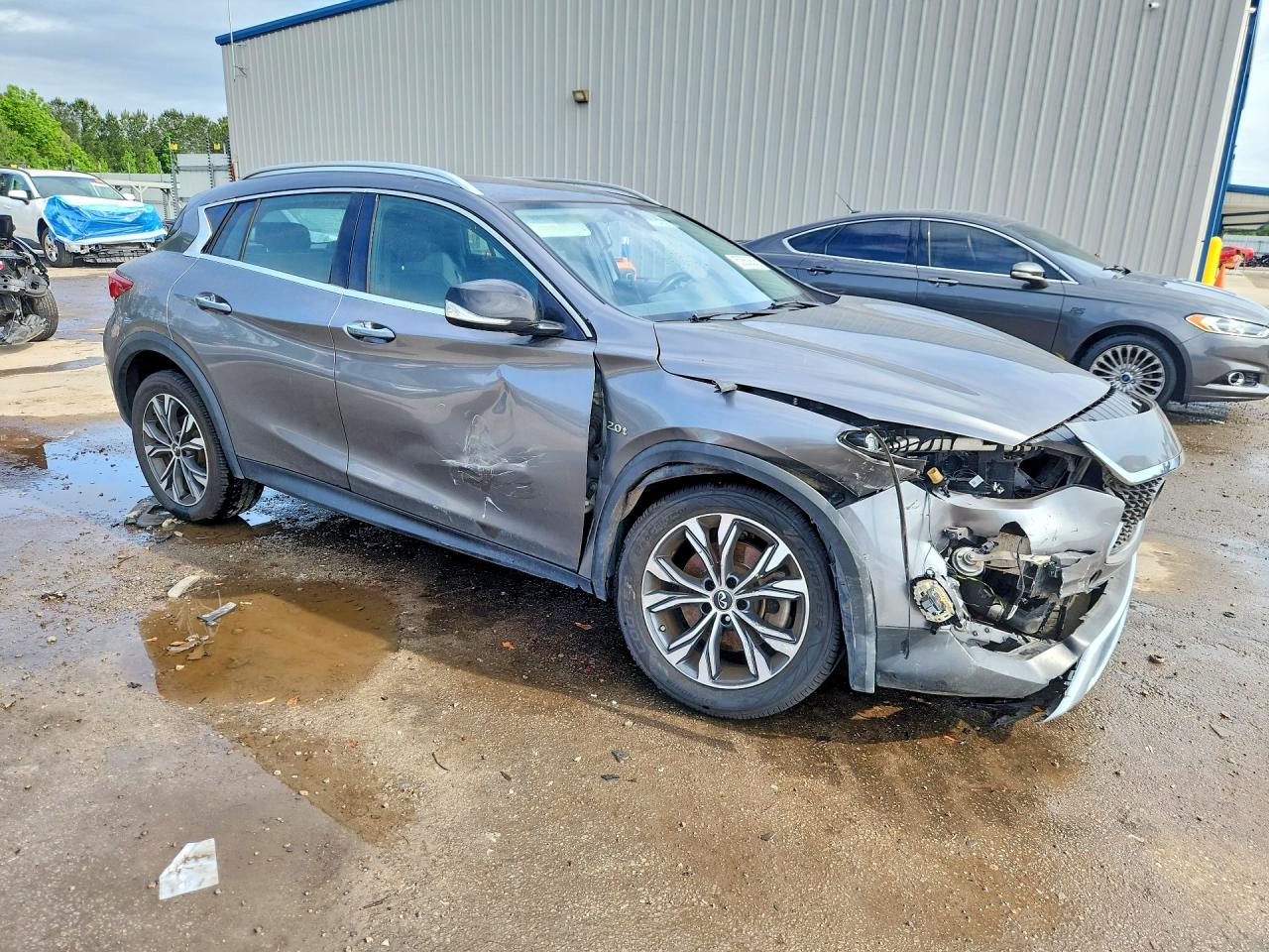 INFINITI Qx Luxe