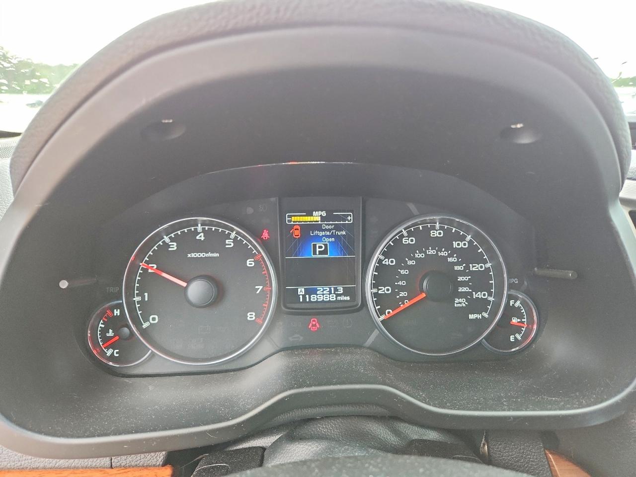 Subaru Legacy 2.5i Limited