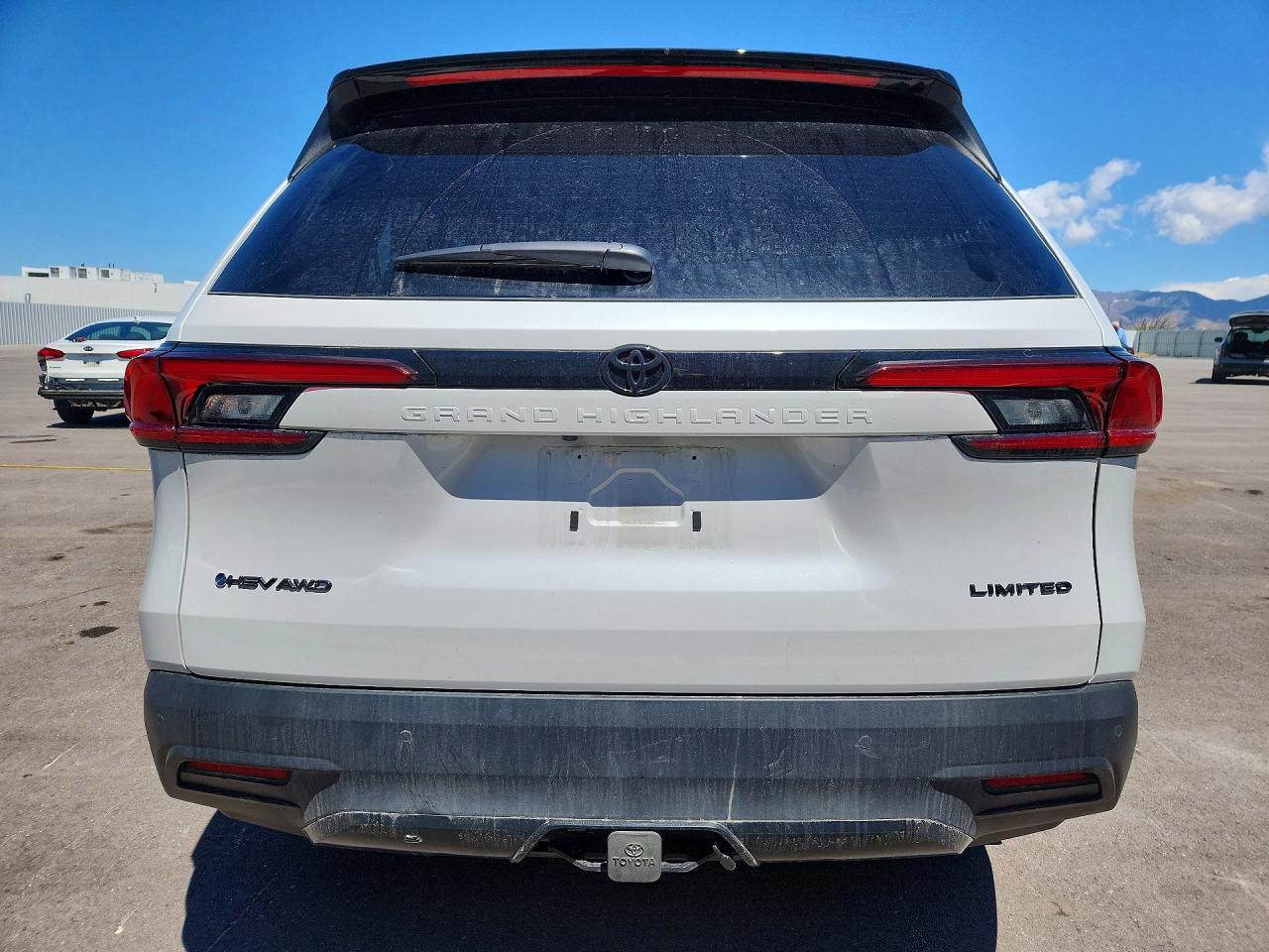 Toyota Grand Highlander Hybrid Nightshade