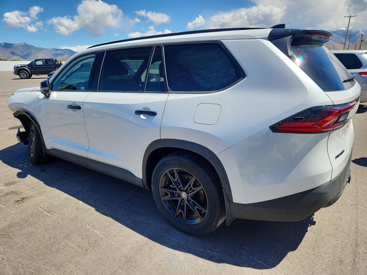 Toyota Grand Highlander Hybrid Nightshade