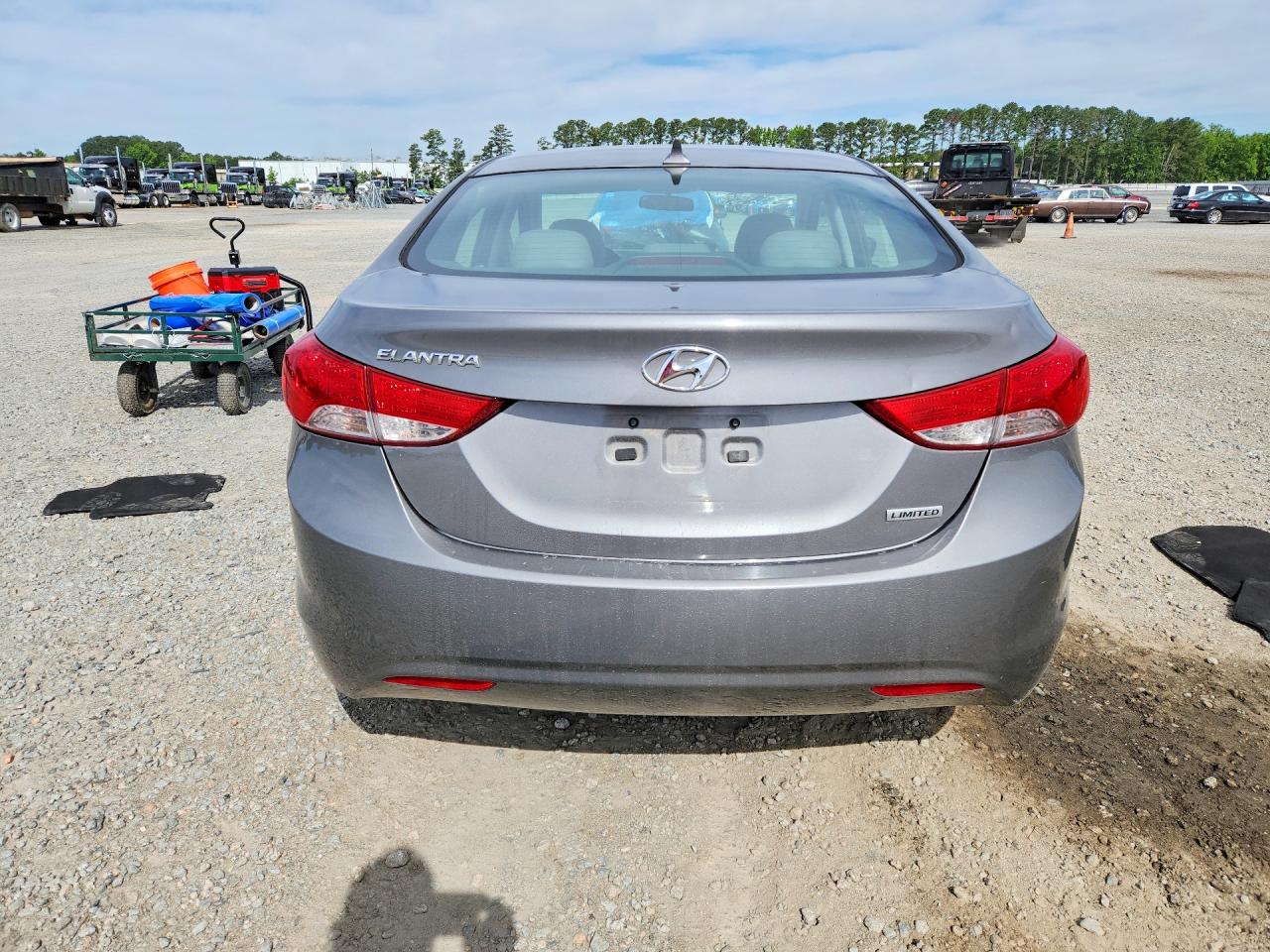 Hyundai ELANTRA Limited