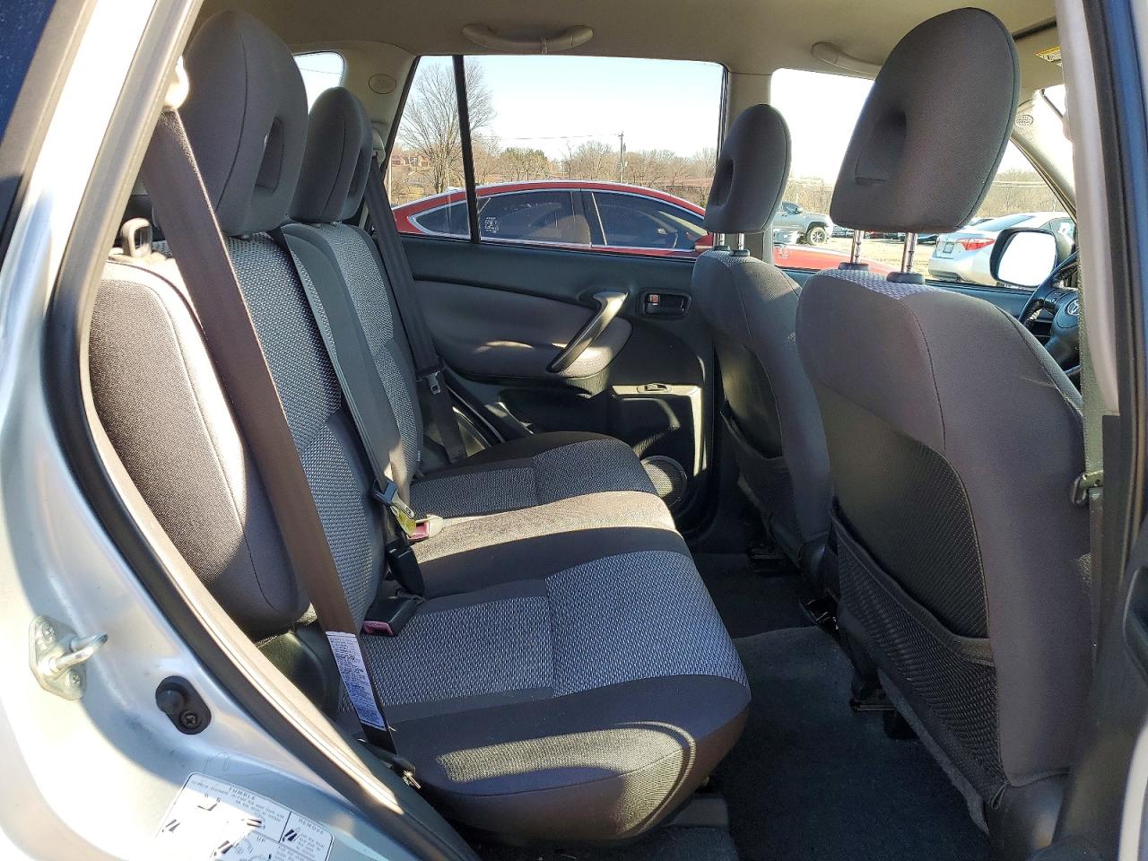 Toyota RAV4 Base